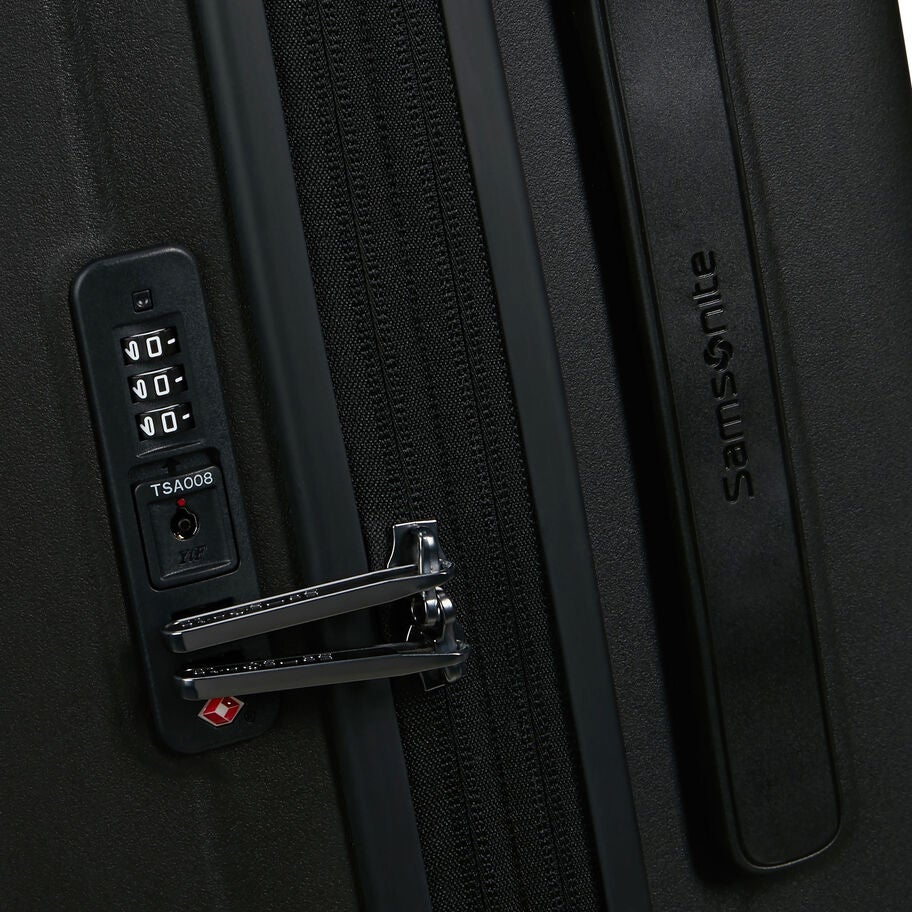 Samsonite RestackD Spinner Grand in the color Noir. image number 7