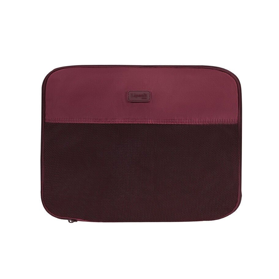 Lipault Accessoires de voyage cubes de rangement 3 pi&egrave;ces in the color Bordeaux. image number 3