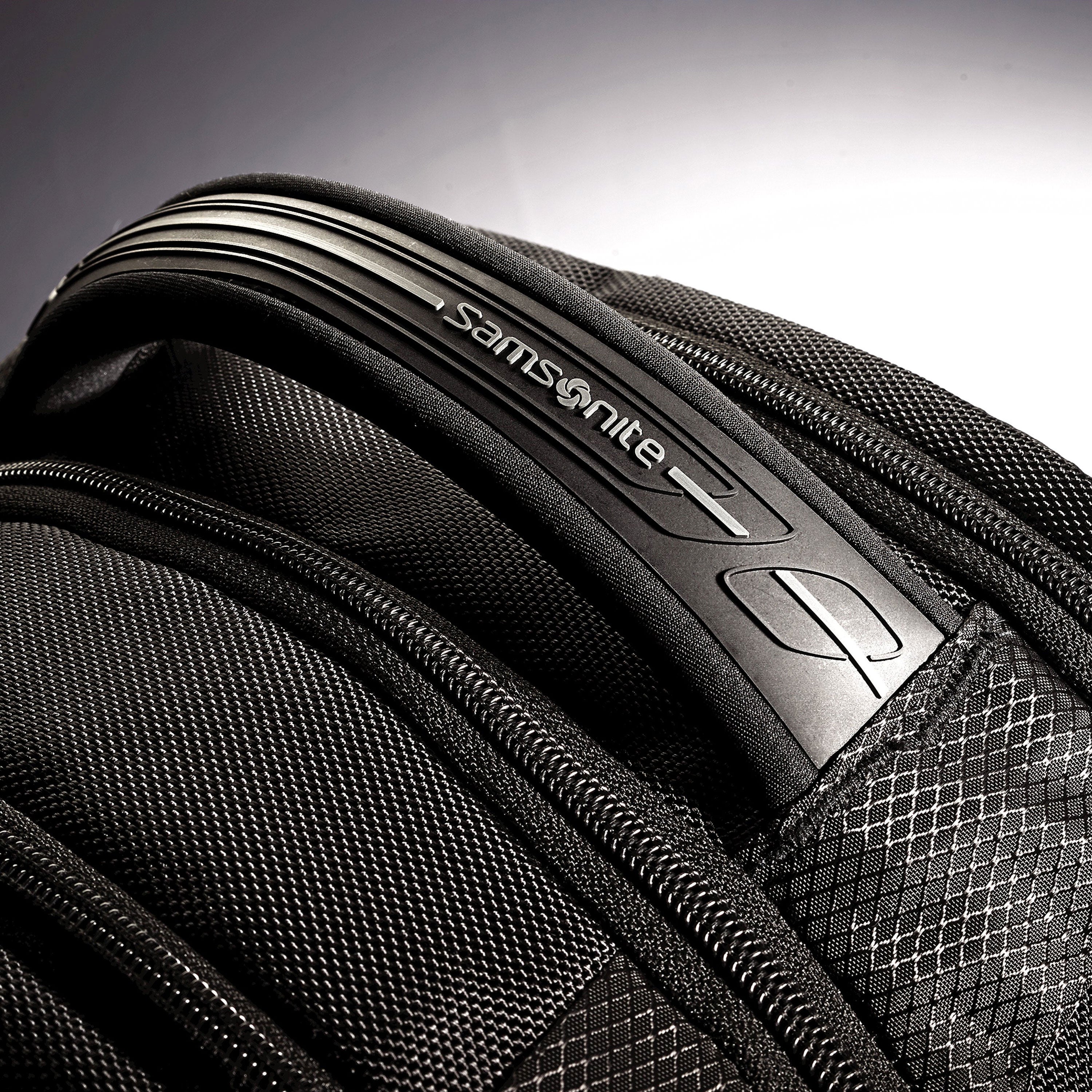 Samsonite tectonic store 2