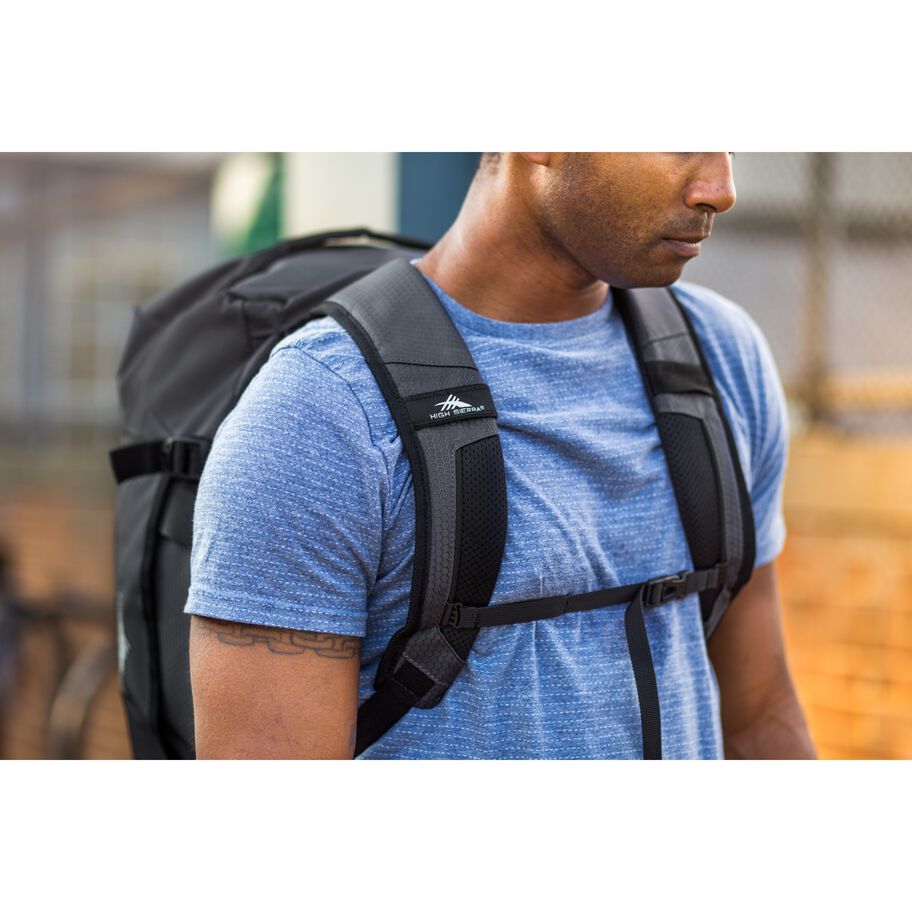 High Sierra Fairlead Convertible Duffle in the color Mercury/Black. image number 7