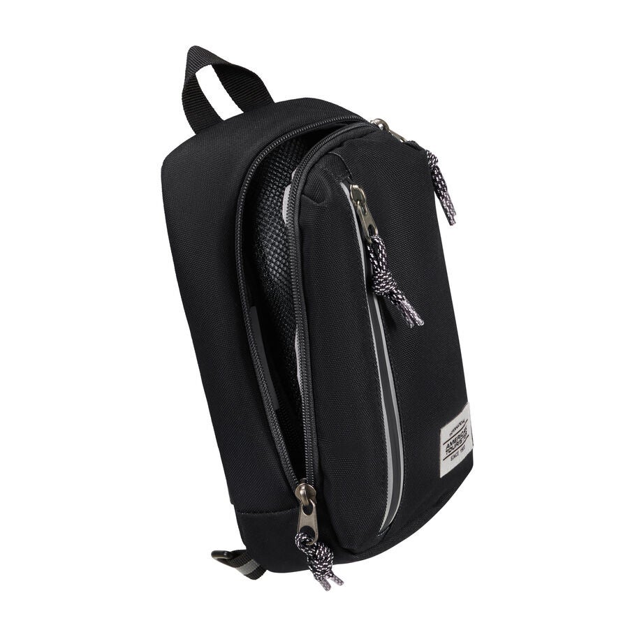 American Tourister BrightUp Sling Bag in the color Black. image number 1
