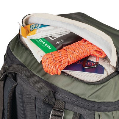 High Sierra Pathway 2.0 45L Sac Avec Cadre in the color Vert For&ecirc;t/Noir.