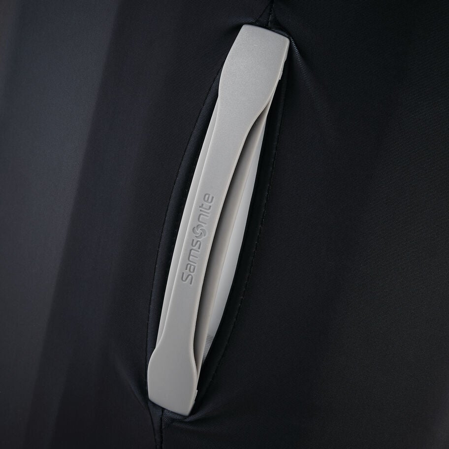 Samsonite Printed Luggage Cover M in the color . image number 6