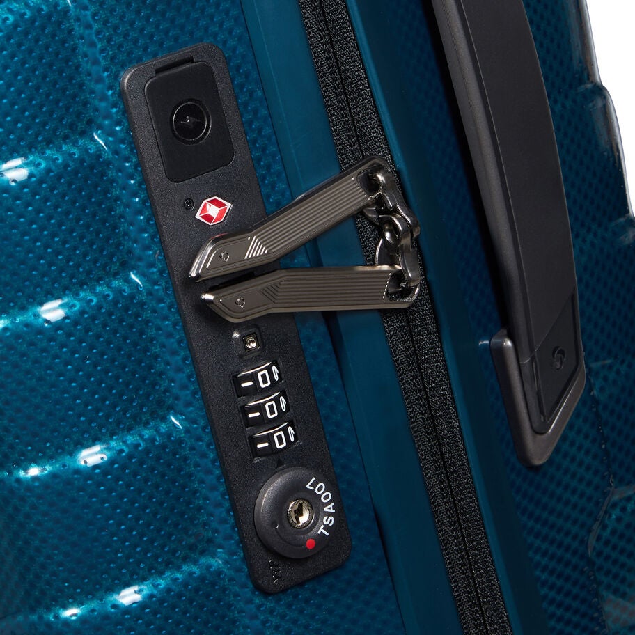 Samsonite Proxis Spinner Carry-On&trade; in the color Petrol Blue. image number 5