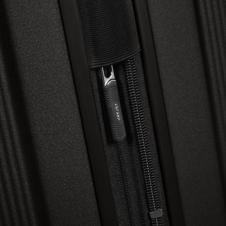 Samsonite Nuon Spinner Medium in the color Matt Graphite. image number 8