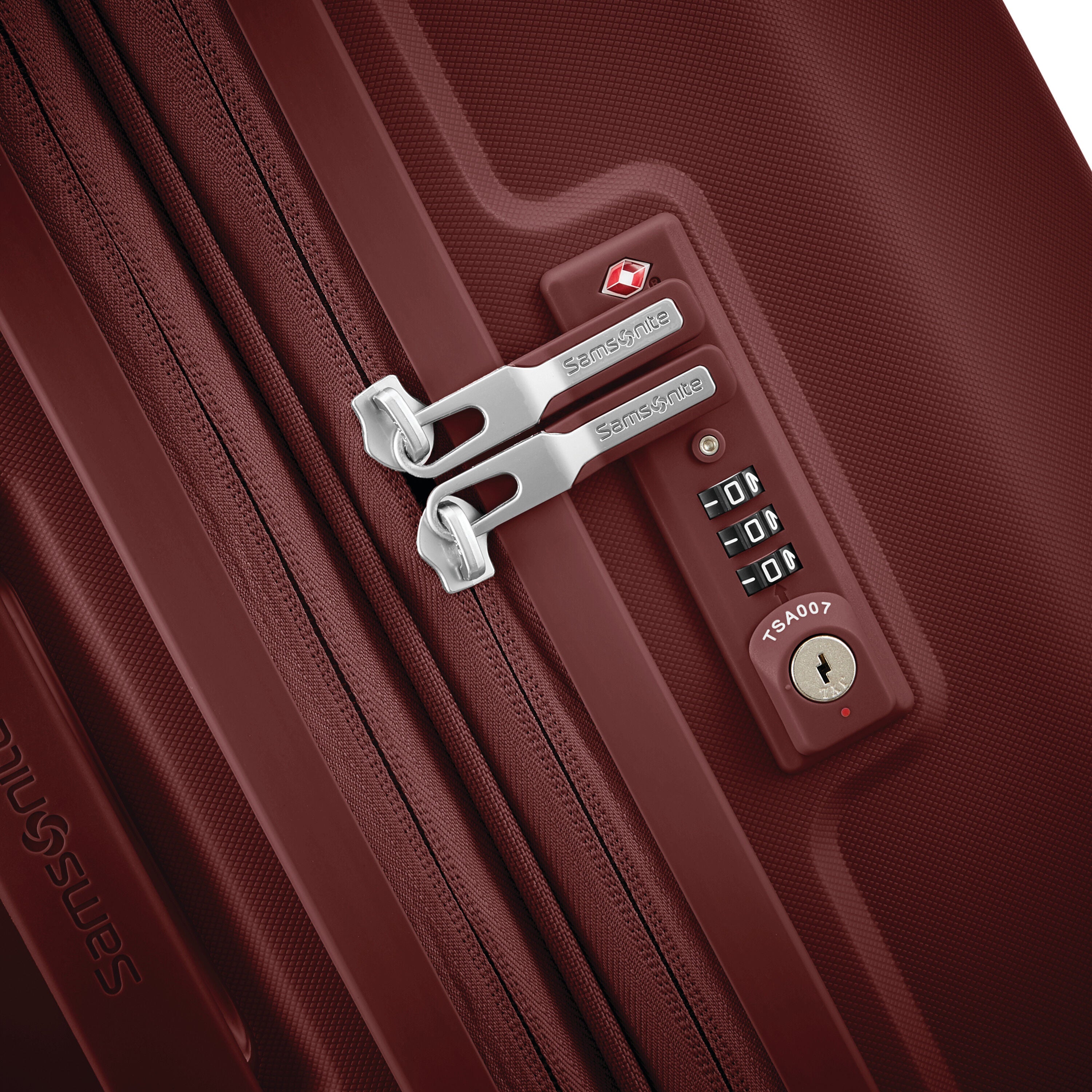 Buy Samsonite Outline Pro Spinner Medium for CAD 385.00 Samsonite CA