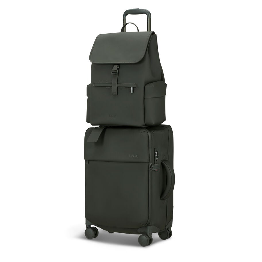 Lipault LOST IN BERLIN Cargo Backpack 2.0 in the color Dark Moss. image number 9