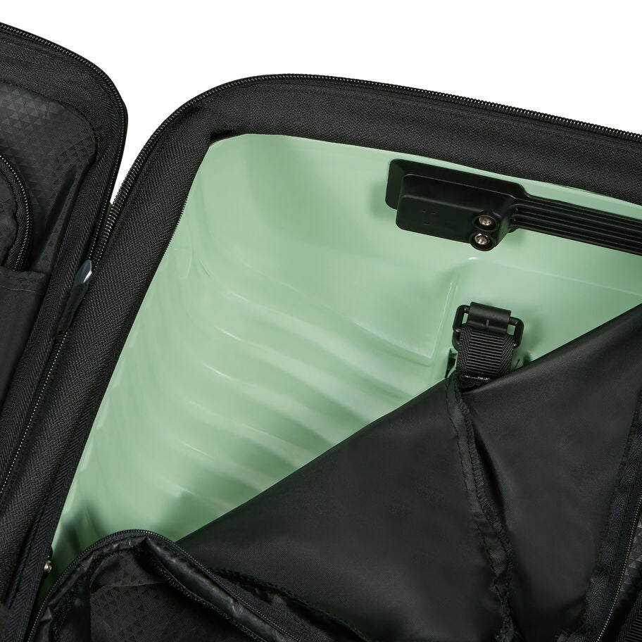 Samsonite Upscape Spinner Moyen in the color Sauge Douce. image number 8