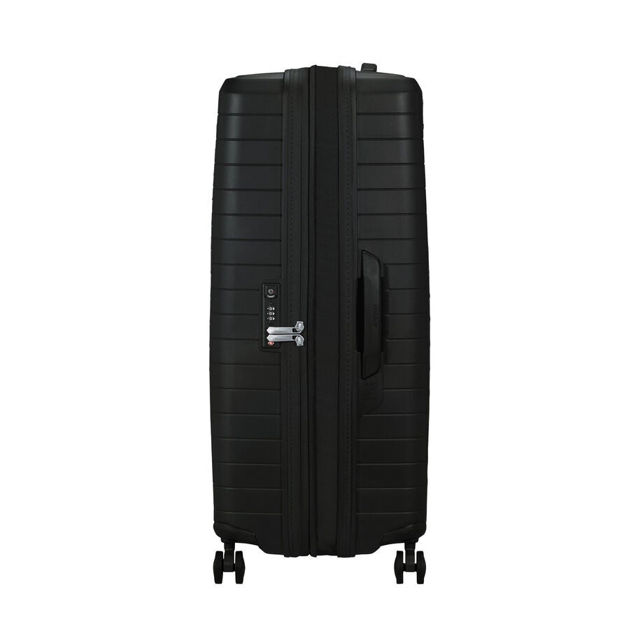 American Tourister FastForward 2 Piece Set in the color Flash Black. image number 3