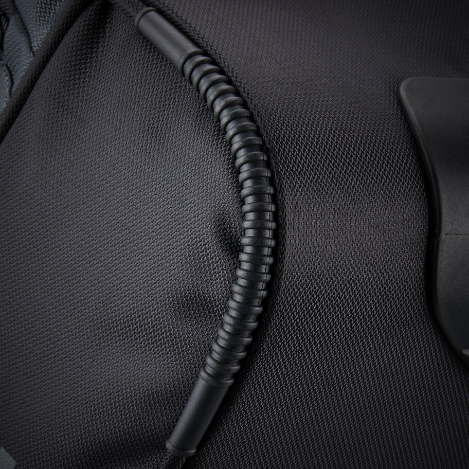 Samsonite Andante 2 Wheeled Duffle 28" in the color Riverrock/Black. image number 8