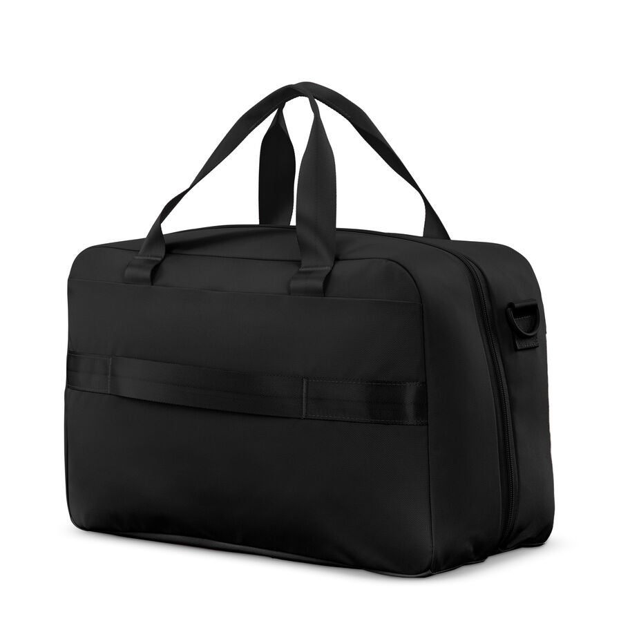American Tourister Stratum 3.0 Convertible Weekender in the color Black. image number 6