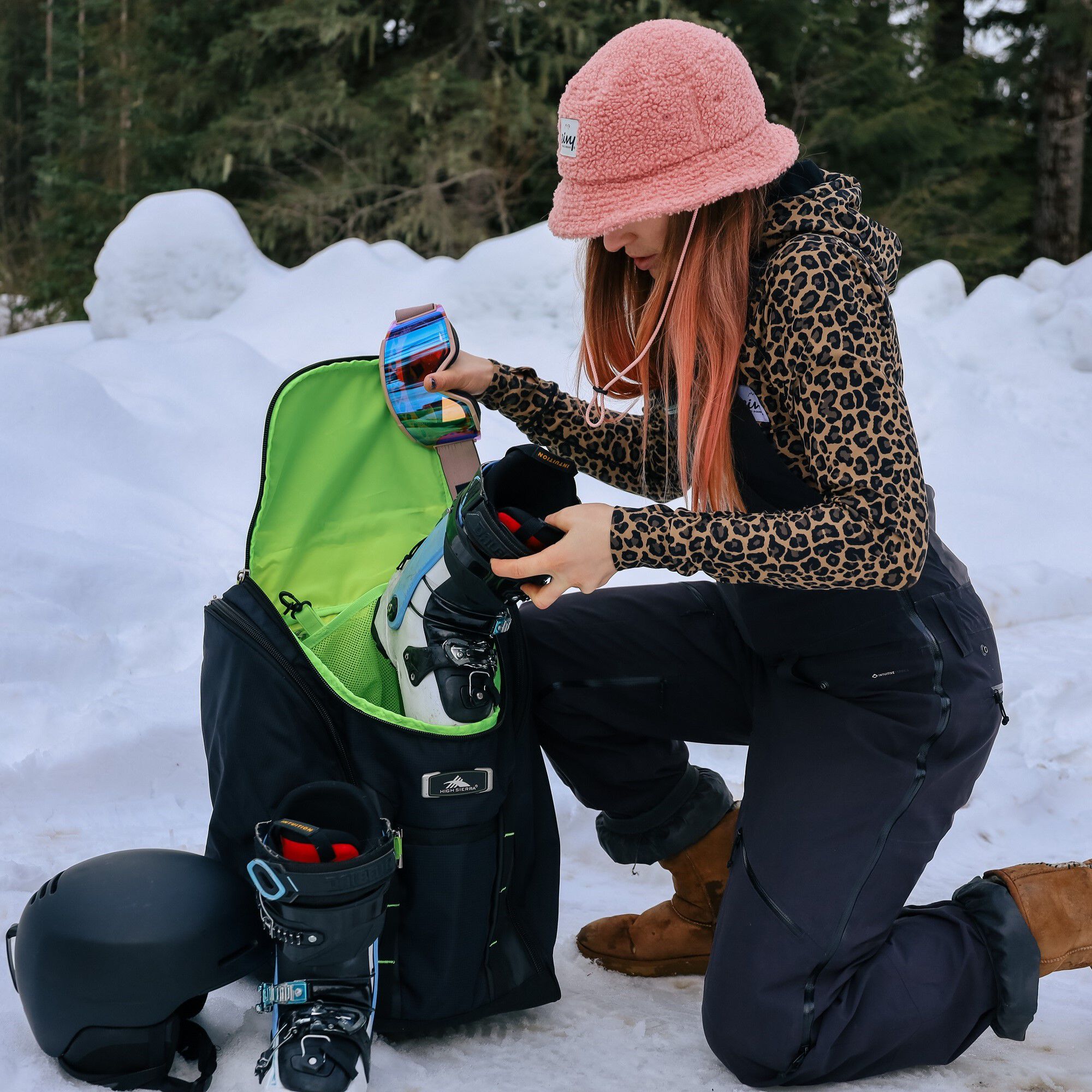 High Sierra Pro Series 2 Deluxe Trapezoid Boot Bag