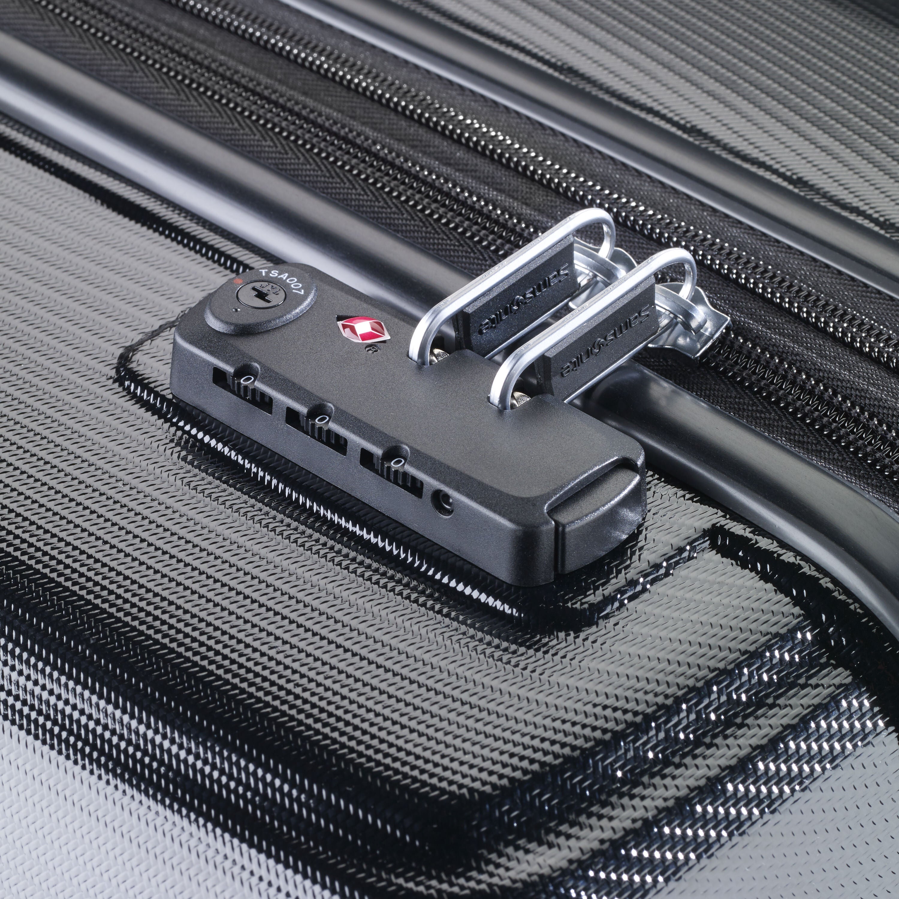 Buy Samsonite Pursuit DLX Plus Spinner Large for CAD 370.00