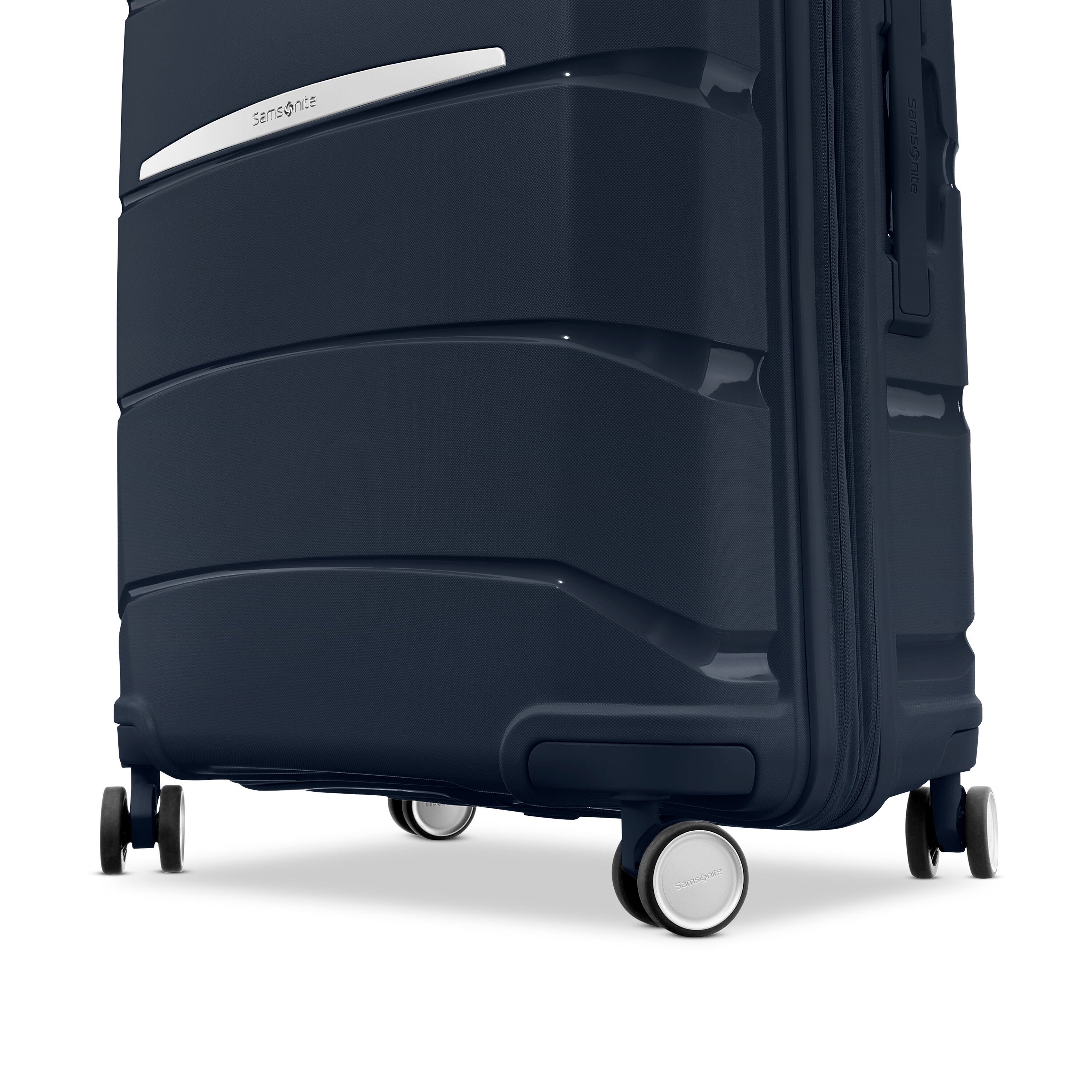 Buy Samsonite Outline Pro Spinner Medium for CAD 385.00 Samsonite CA