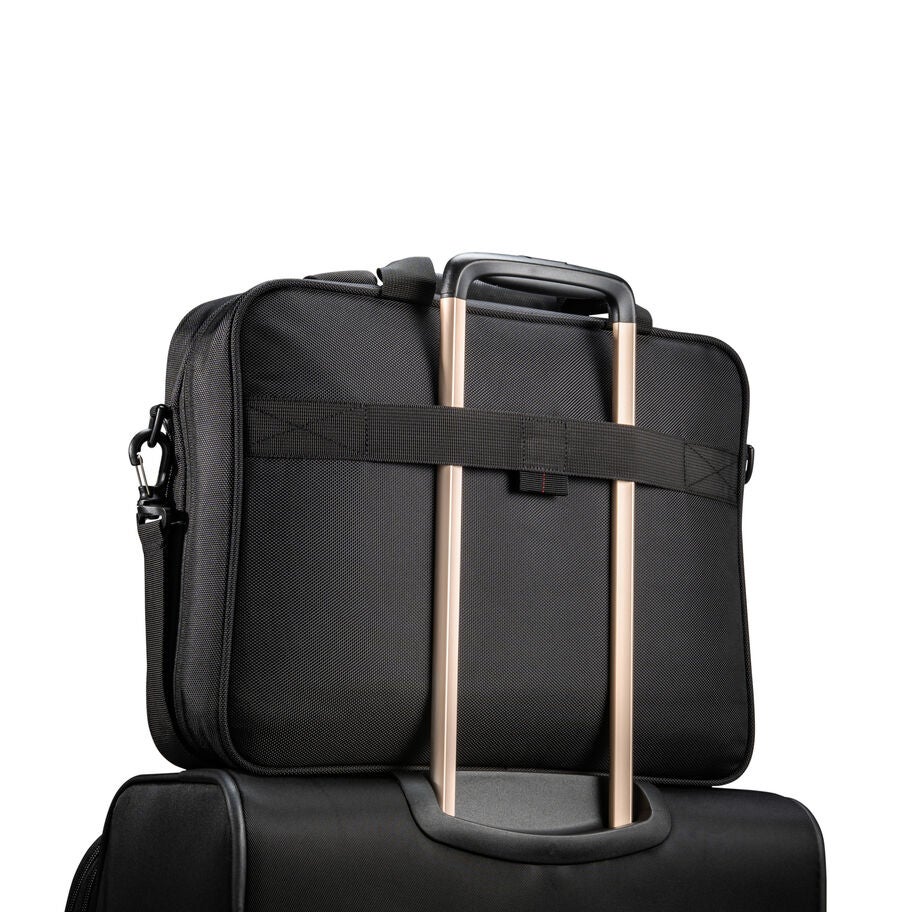 Samsonite Xenon 4.0 Slim Brief in the color Black. image number 4