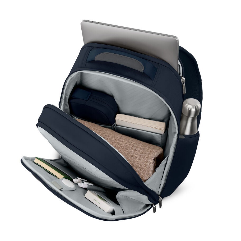 Samsonite Paralux Sac &agrave; Dos de Tous les Jours in the color Minuit Marine. image number 1