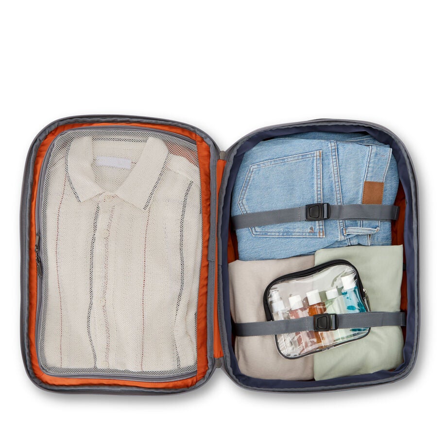 Samsonite Mother Lode Sac &agrave; Dos junior in the color Bross&eacute; Indigo. image number 1