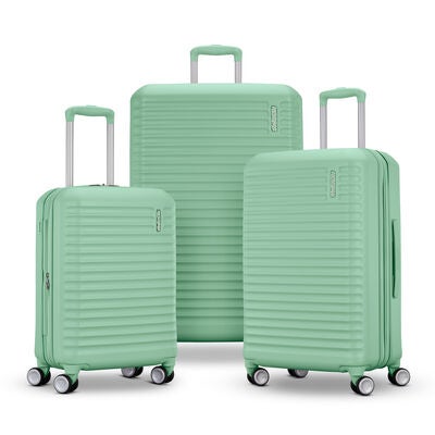 American Tourister Stratum 3.0 3 Piece Set (CO/M/L) in the color Surreal Green.