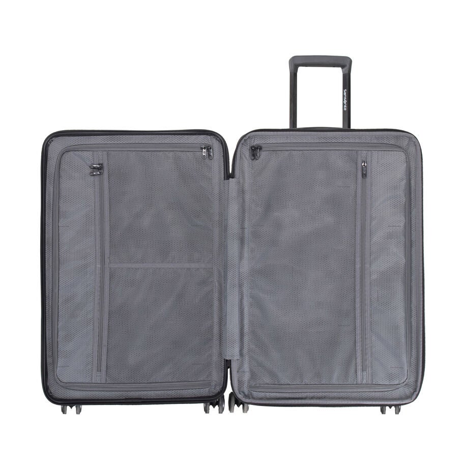 Samsonite Xion Pro Spinner Large in the color Sage. image number 1