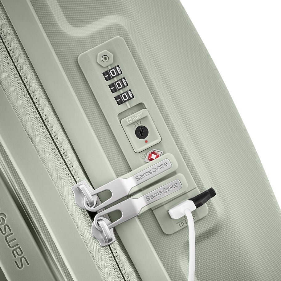 Samsonite Outline Pro Spinner Carry-On&trade; in the color Sage. image number 4