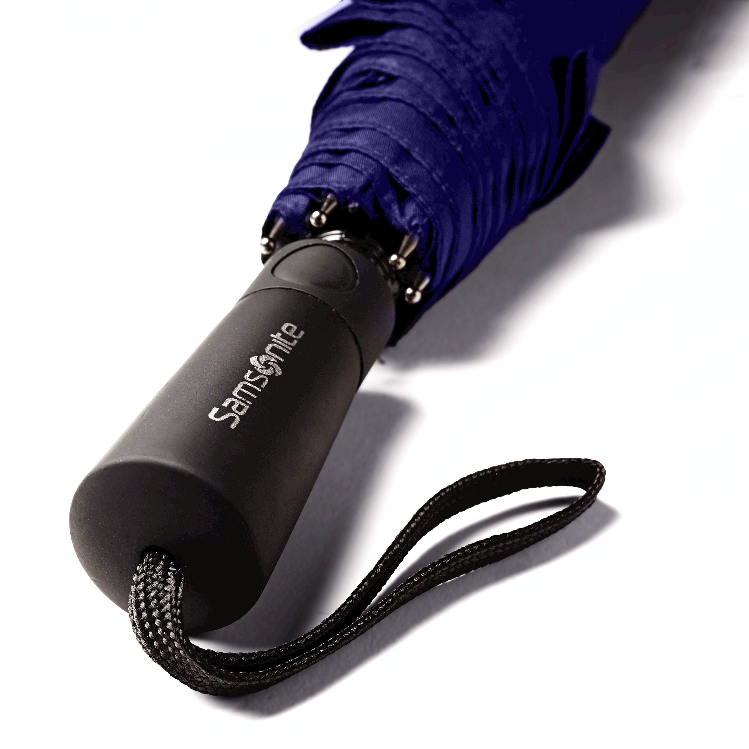 Samsonite umbrella windguard top