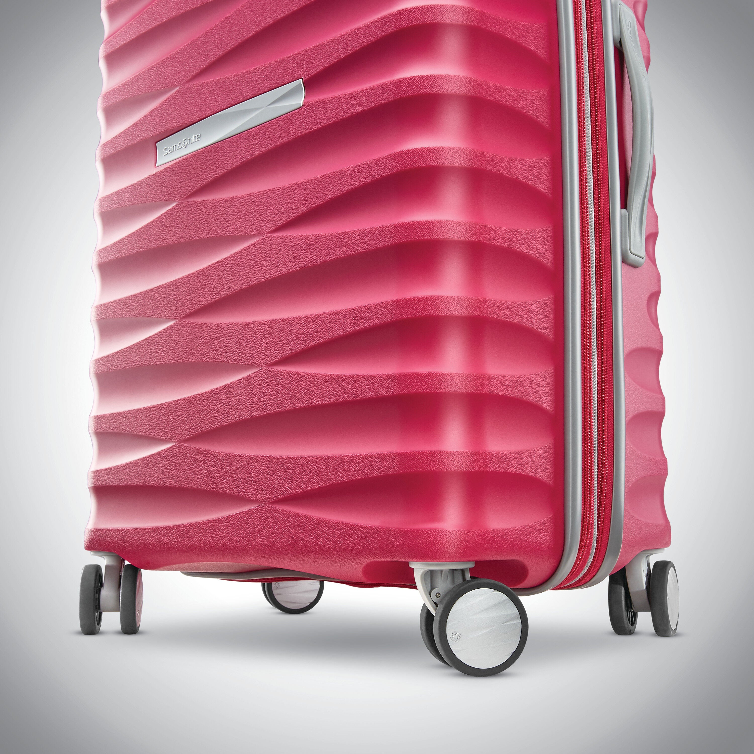 Samsonite luggage charger sales