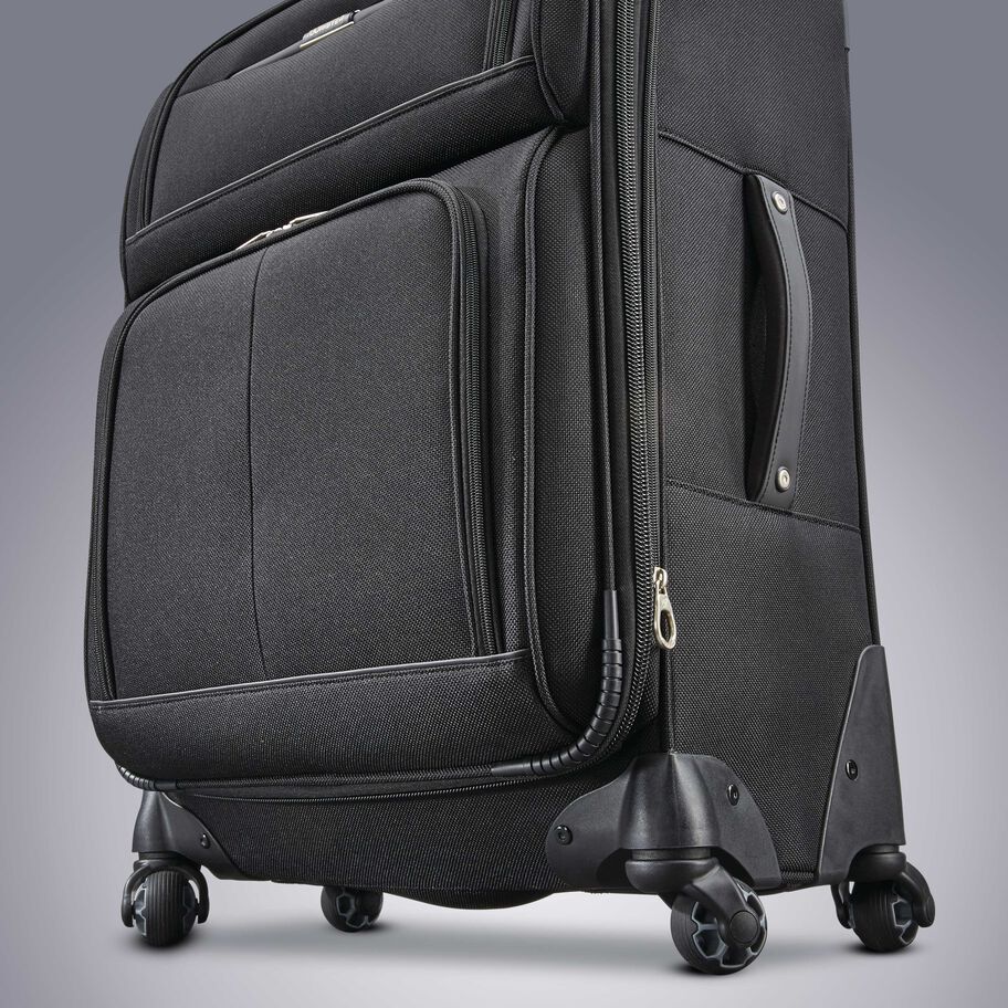 American tourister Meridian NXT Spinner Carry-On&trade; in the color Black. image number 7