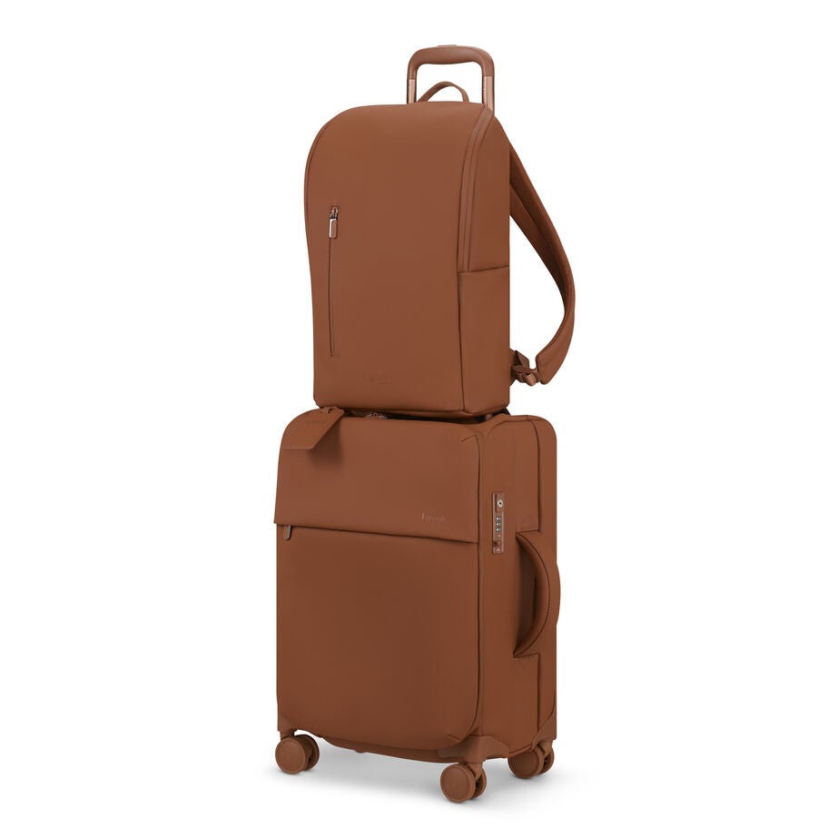 Lipault Sac &agrave; dos Saint-Germaine in the color Nutsy Nut. image number 5