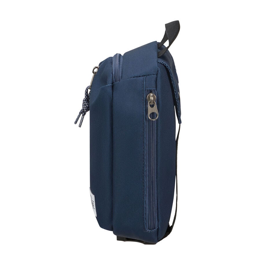 American Tourister BrightUp Sling Bag in the color Navy. image number 2