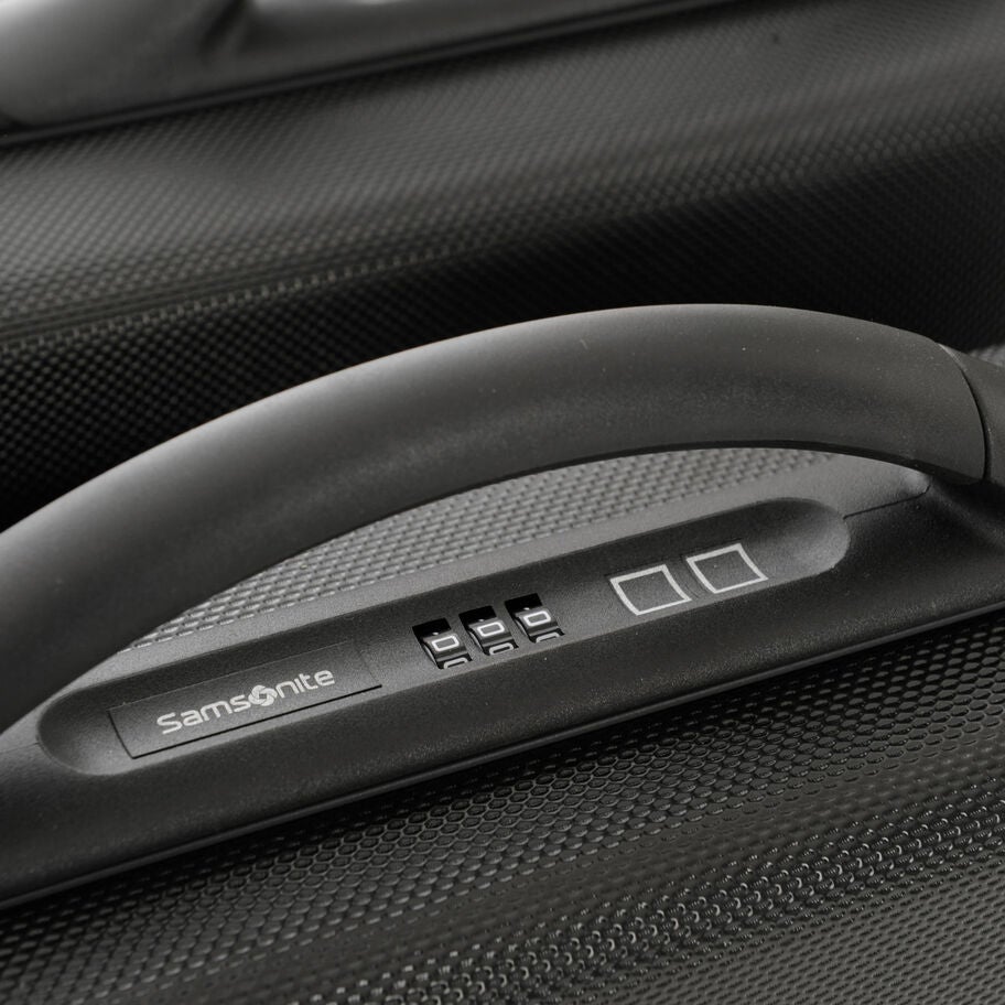 Samsonite Focus III 6" Attach&eacute; in the color Black. image number 3