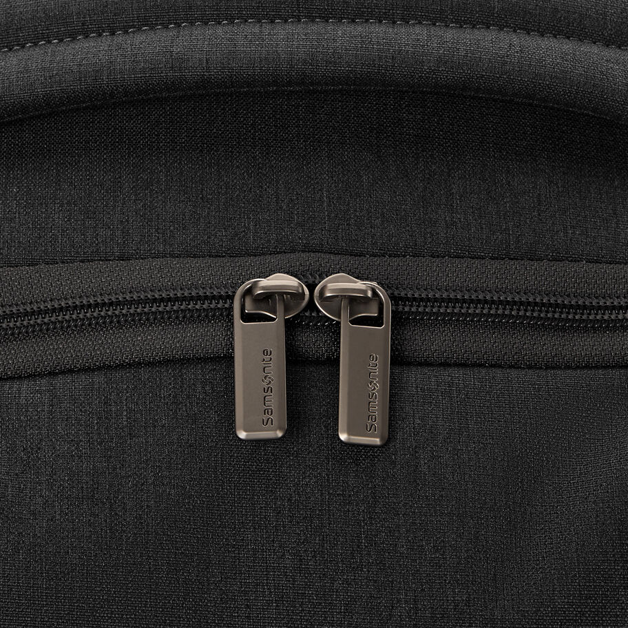 Samsonite Sac Sport &agrave; Roulettes 21,5po in the color NOIR. image number 5