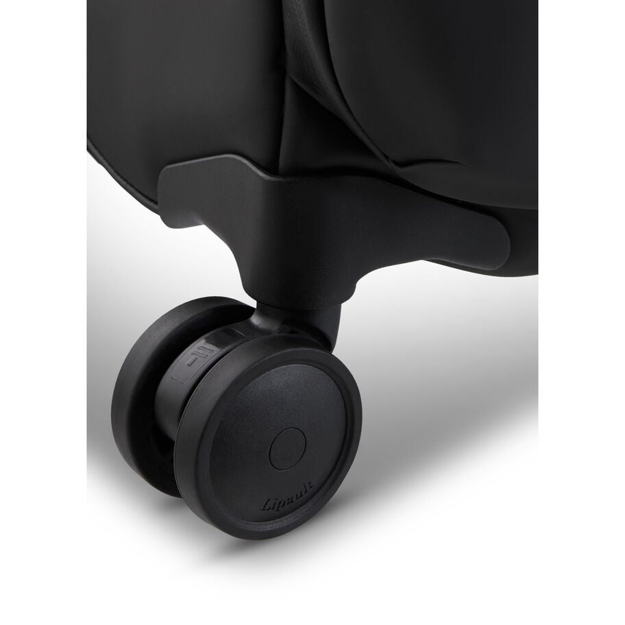 Lipault LOST IN BERLIN Valise Cabin 2.0 in the color Noir. image number 7