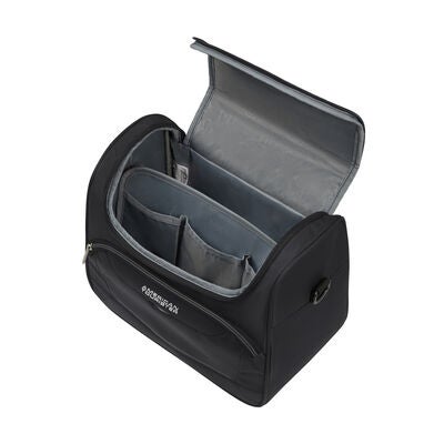 American Tourister SummerRide Trousse de toilette grand in the color Noir.