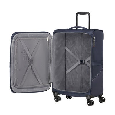 American Tourister SummerRide valise moyen &agrave; roues in the color Marine.
