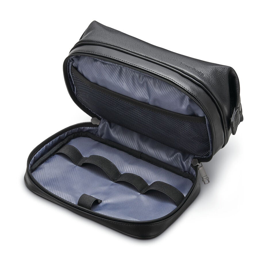 Samsonite Classic Leather Trousse de voyage in the color Noir. image number 4