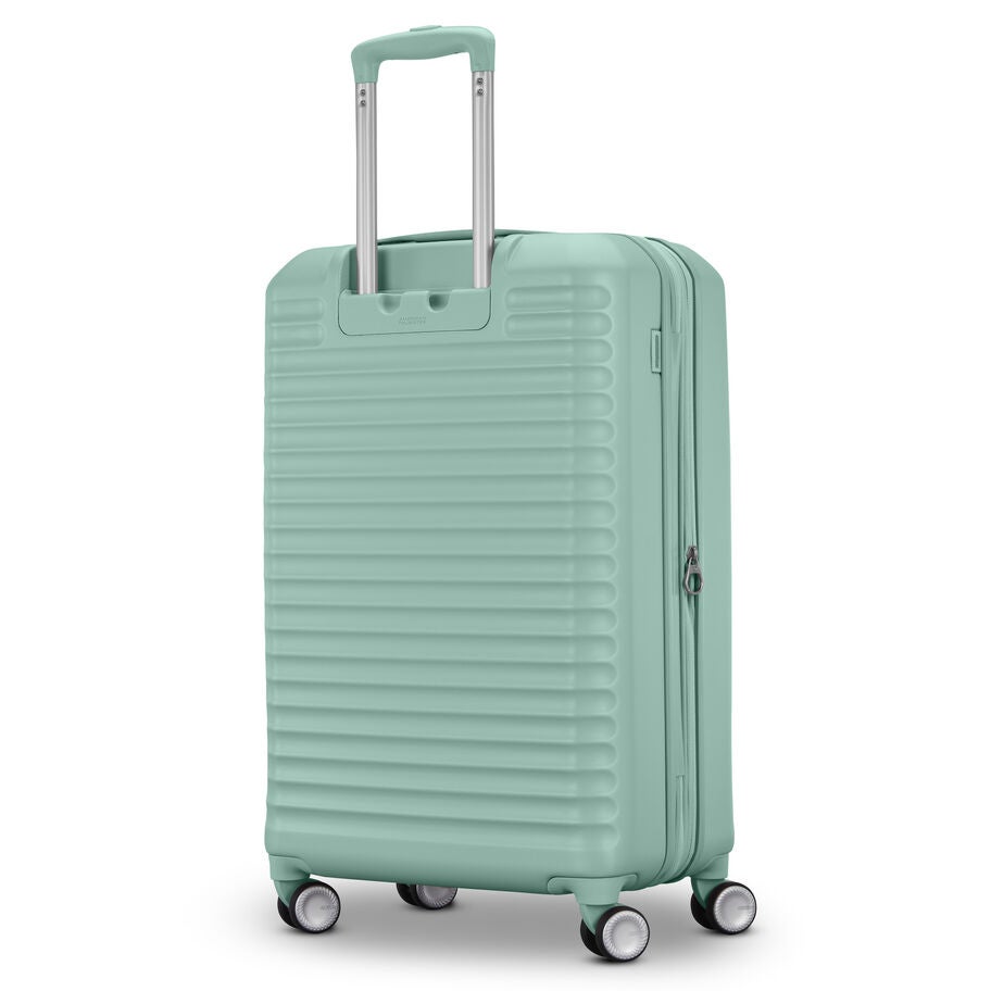 American Tourister Stratum 3.0 Spinner Medium in the color Surreal Green. image number 7