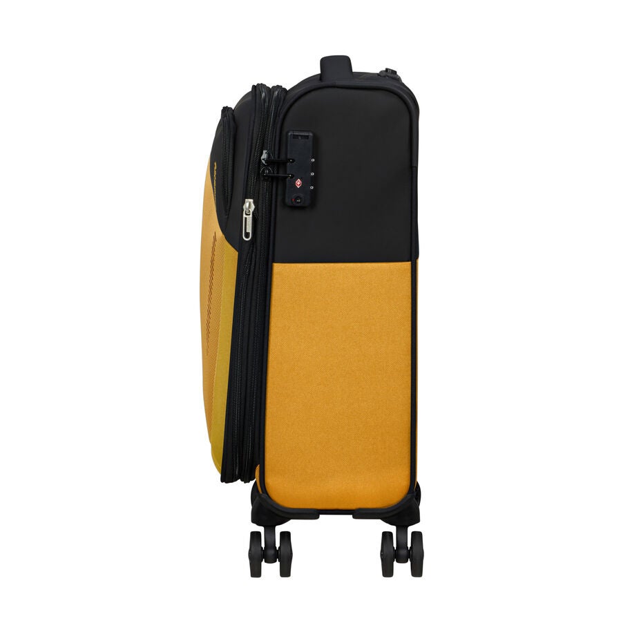 American Tourister Daring Dash valise de cabine &agrave; roues in the color Noir/Jaune. image number 3