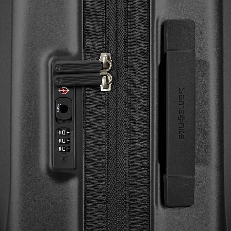 Samsonite UpLIFT Rigide Ensemble de 3 Bagages (C/G/TG) in the color Noir Fantome. image number 3