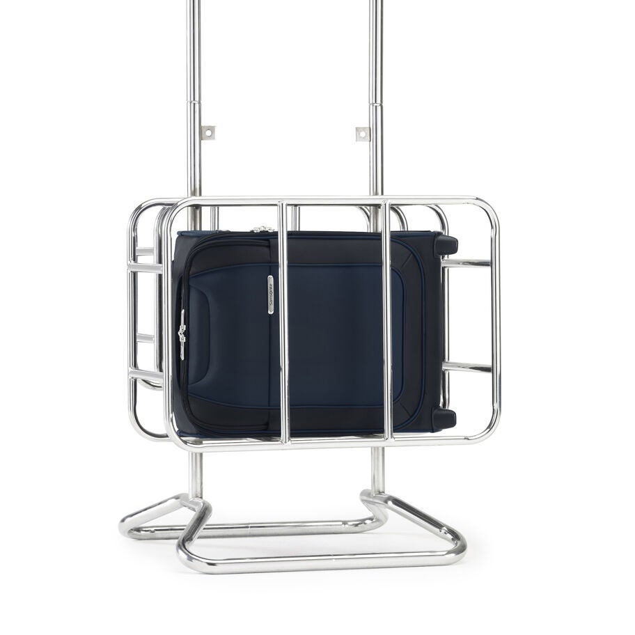 Samsonite D'Lite Underseater in the color Midnight Blue. image number 2