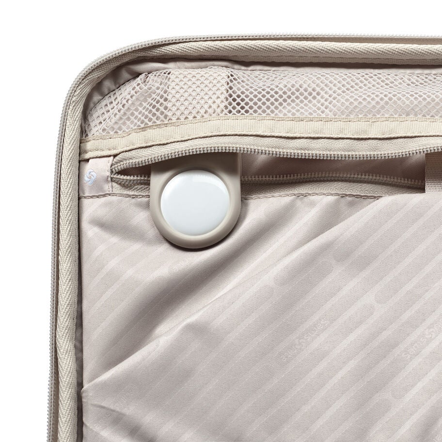 Samsonite Paralux Hardside Spinner Carry-On&trade; in the color Stone Grey. image number 5