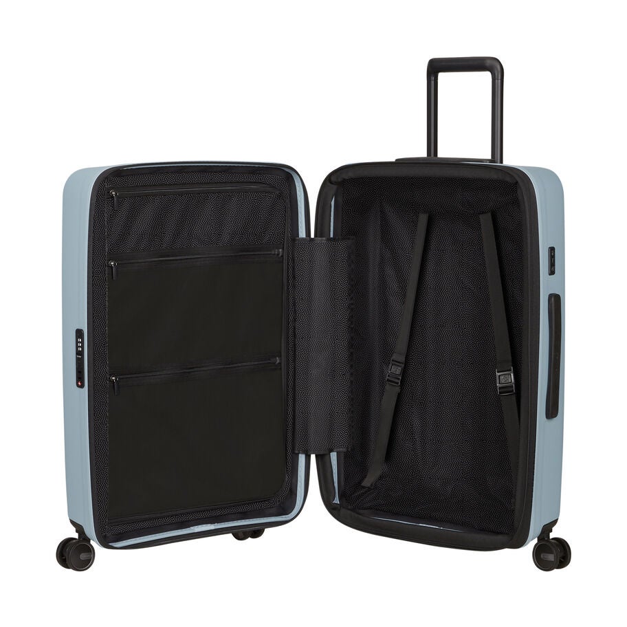 Samsonite RestackD Spinner Medium in the color Fog Blue. image number 1