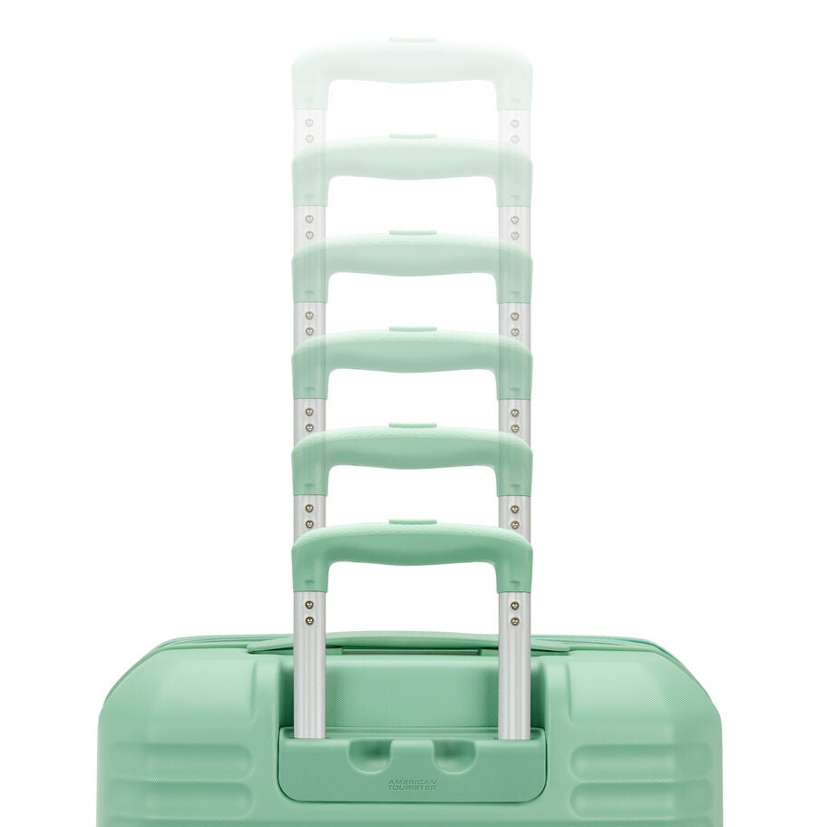 American Tourister Stratum 3.0 Spinner Medium in the color Surreal Green. image number 5