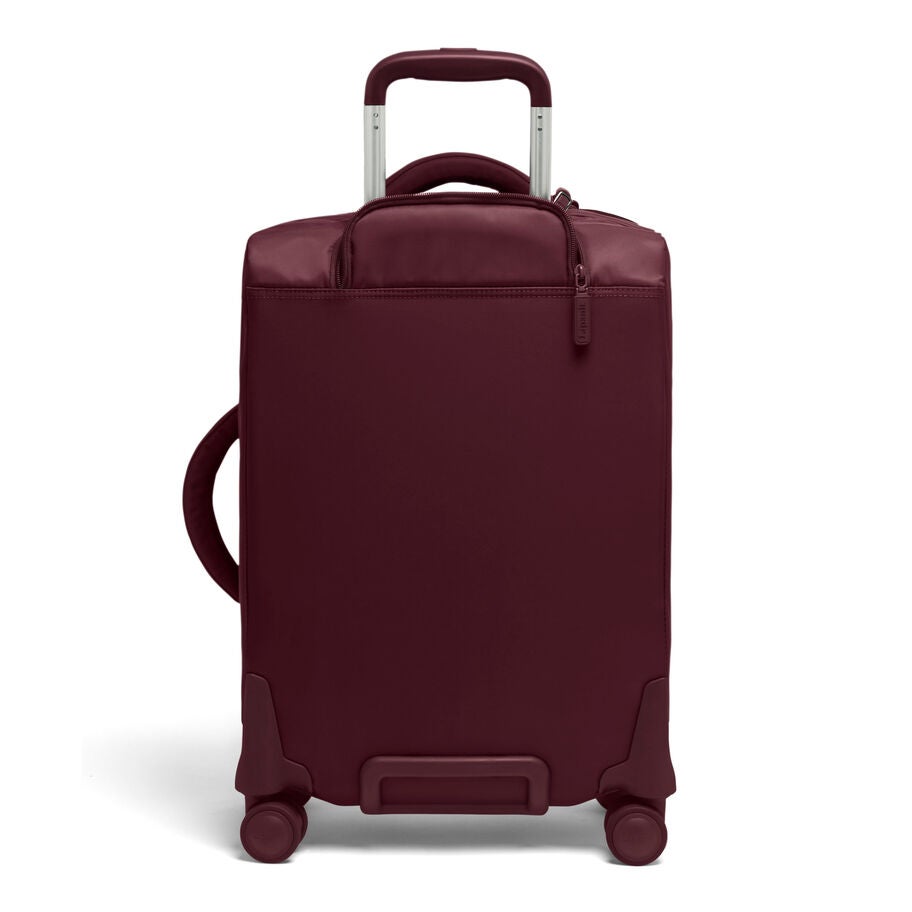 Lipault Plume Valise Cabin &agrave; roues in the color Bordeaux. image number 4
