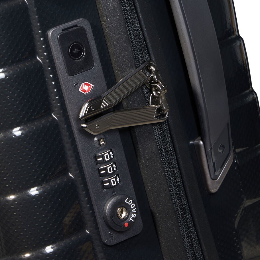 Samsonite Proxis Spinner Carry-On&trade; in the color Black. image number 5