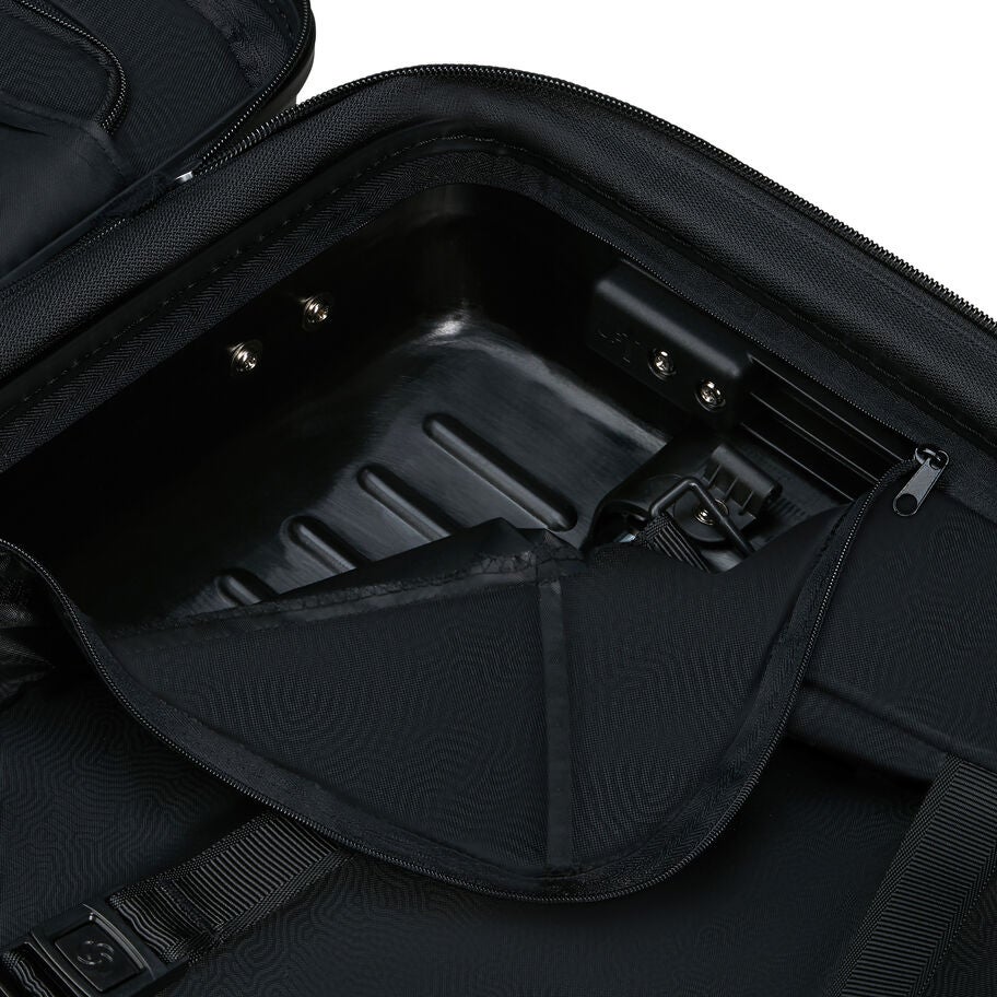 Samsonite RestackD Spinner Grand in the color Noir. image number 6