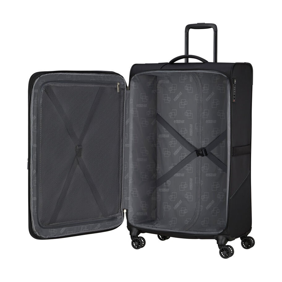 American Tourister SummerRide Spinner Large in the color Black. image number 1