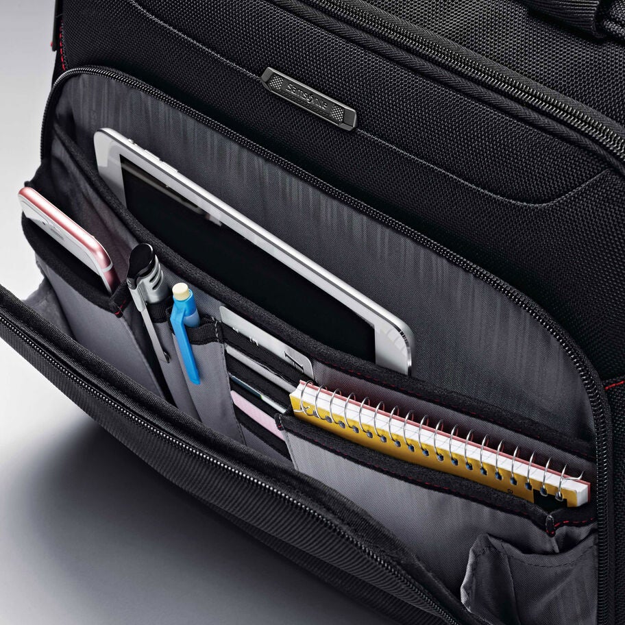 Samsonite Xenon 3.0 Techlocker in the color Black. image number 2