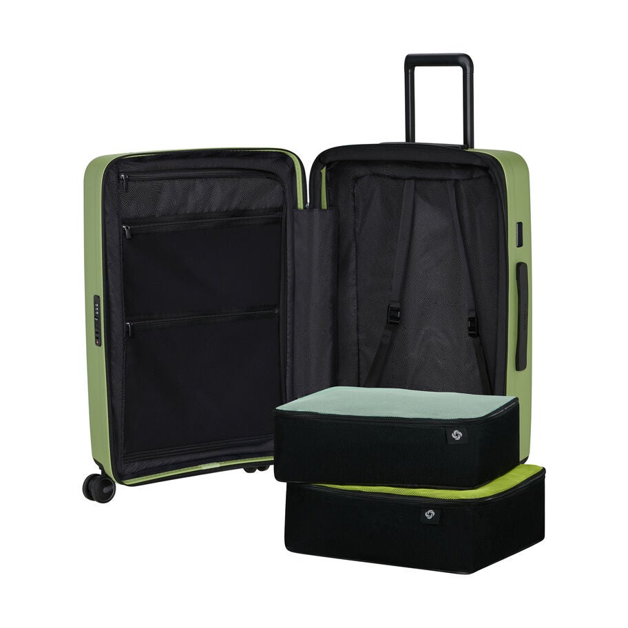 Samsonite RestackD Spinner Medium in the color Wasabi. image number 5