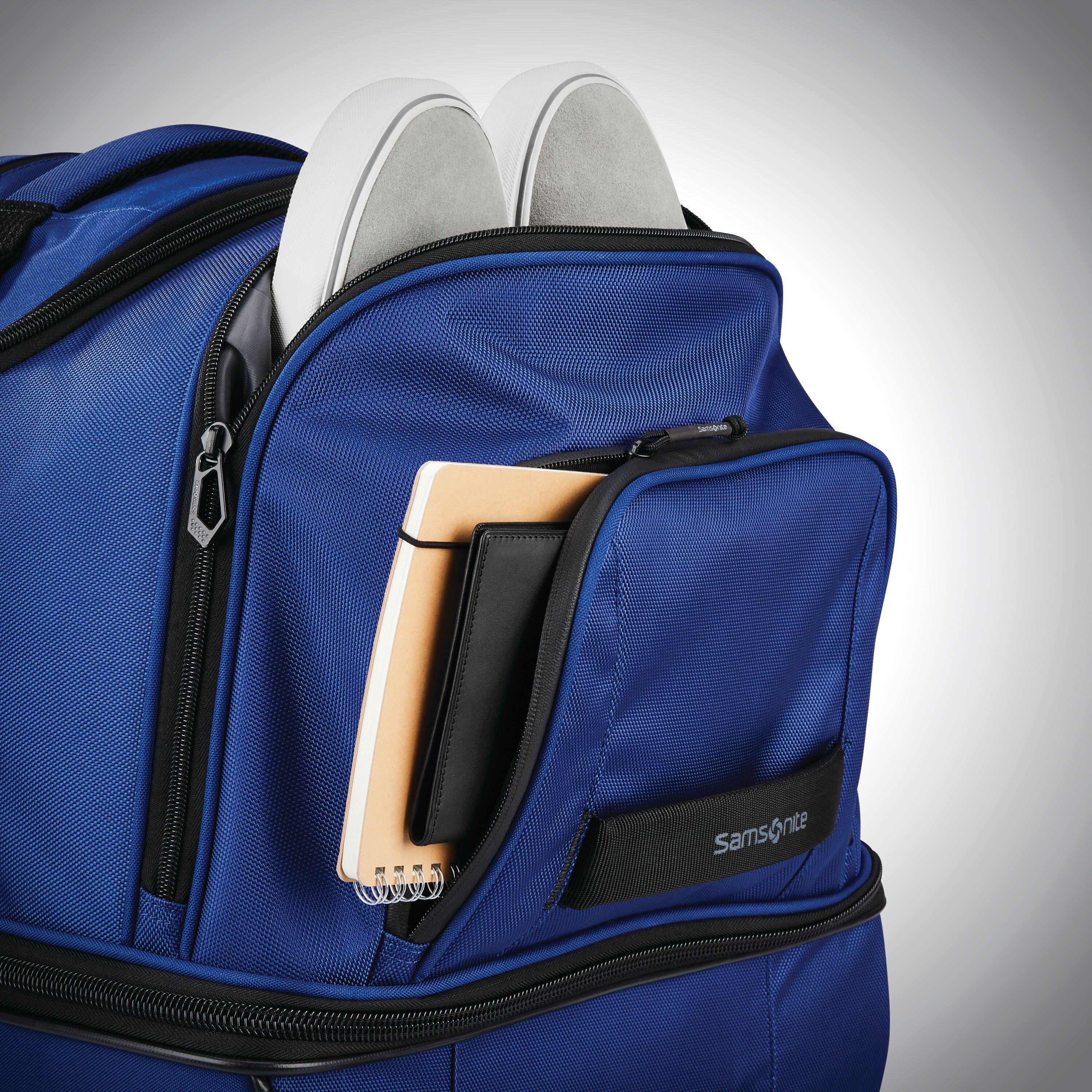 Samsonite detour 34 wheeled duffel deals