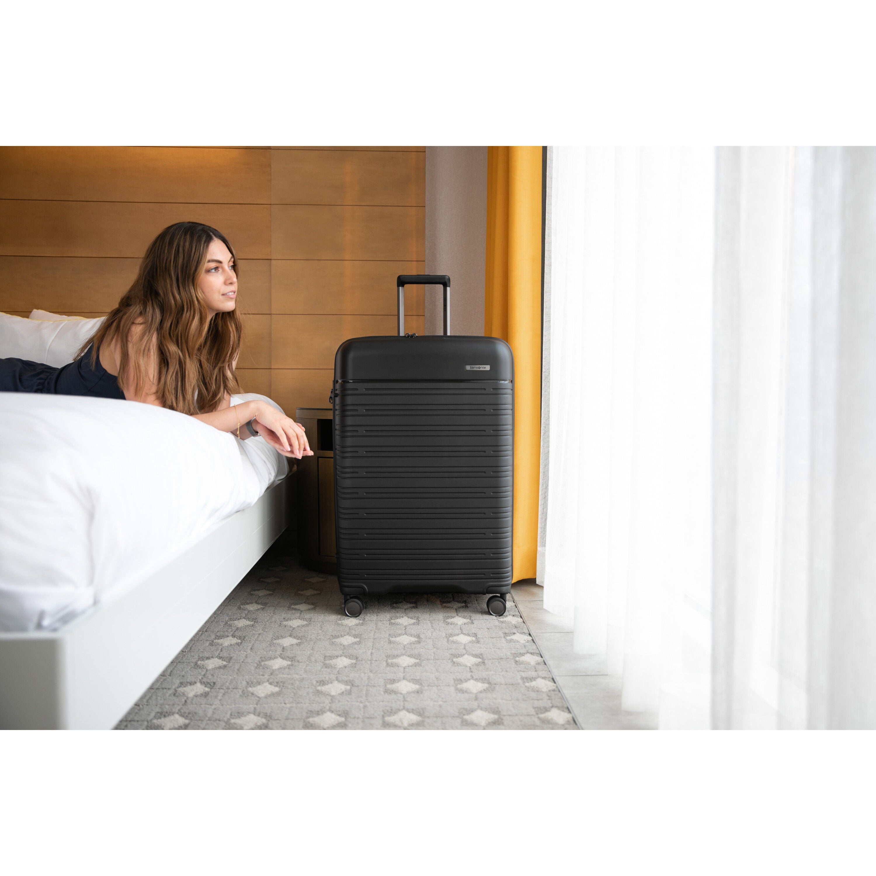 Elevation Plus Large Spinner Hardside Large Checked Luggage Samsonite Canada